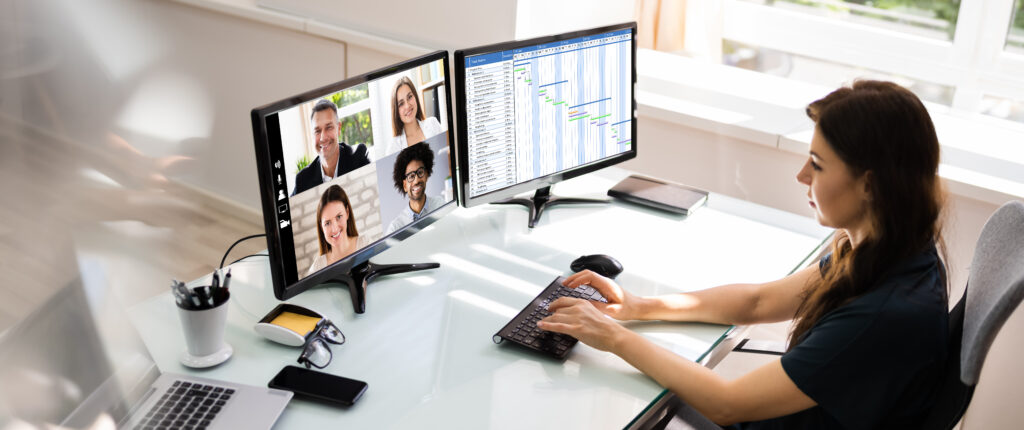 Enhancing Communication for Remote & Hybrid Teams with White-Label Chat Solutions